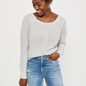 Cable knitted neck sweater